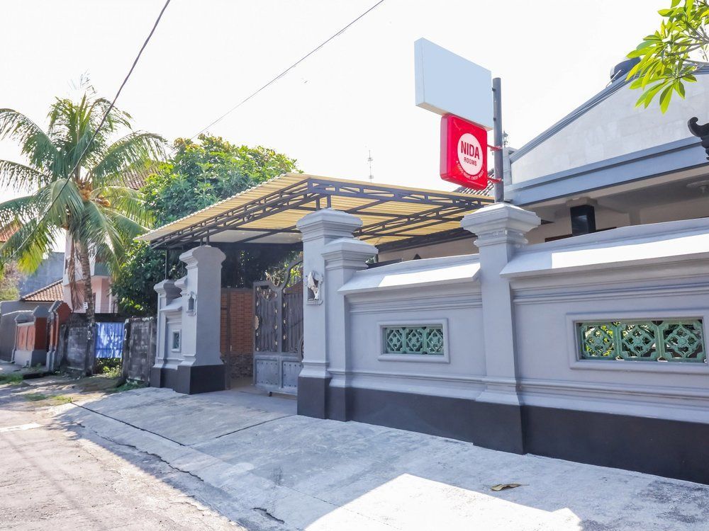 Puri Kusuma Guest House Selemadeg Eksteriør billede