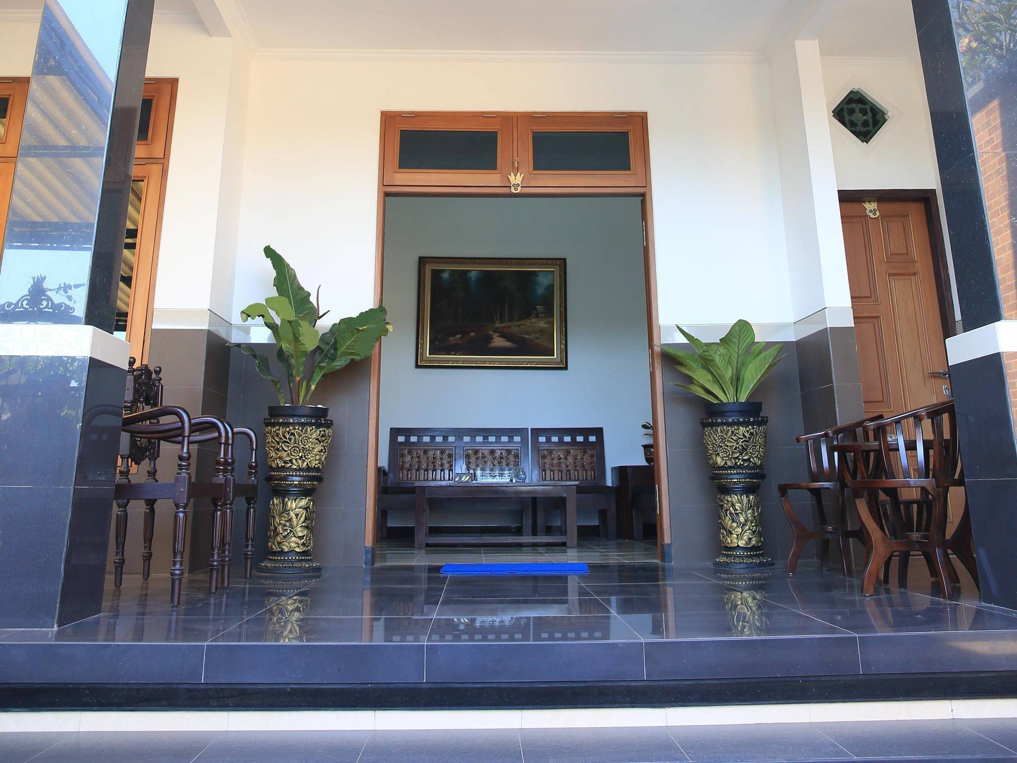 Puri Kusuma Guest House Selemadeg Eksteriør billede